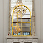Настенное зеркало «Версаль»