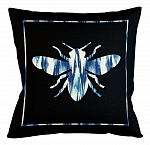 Подушка интерьерная «Пчела Пери»