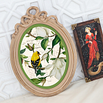 Картина «Цветущая аристократка», версия 1, в раме «Бернадетт»